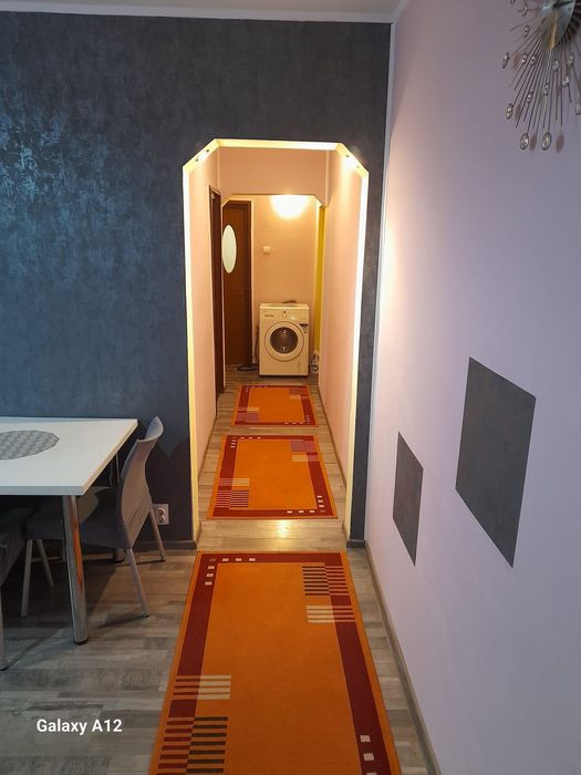 Proprietar închiriez apartament 4 camere in Drumul Taberei