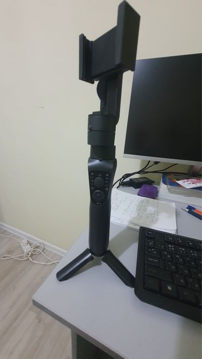 Продам стабилизатор для телефона