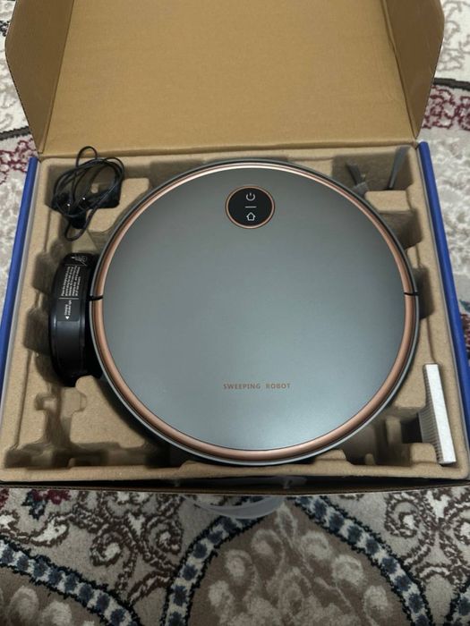 Robot vacuum cleaner