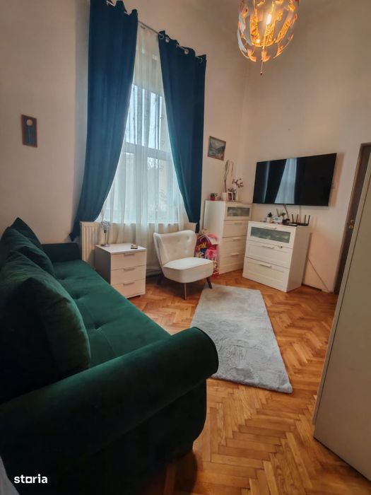 Casa cu 2 camere, 43 mp plus 480 mp teren, Zona strazii Horea