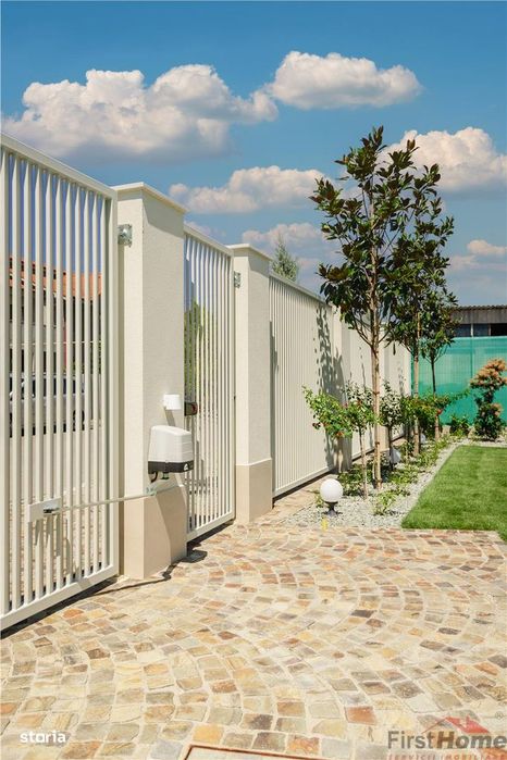 Casa  2026 parter, str Vrancei,construita ''corect'', 400 teren, 165 c