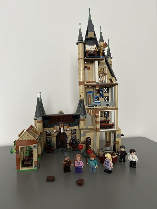 LEGO Harry Potter - Turnul astronomic Hogwarts 75969, 971 piese