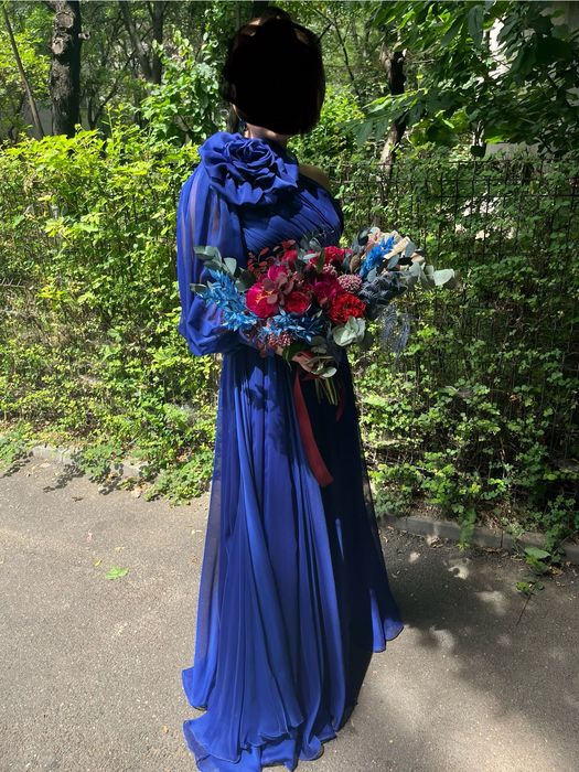 Rochie de seară albastru royal