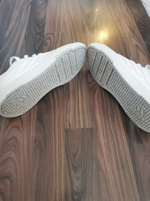 Маратонки Адидас