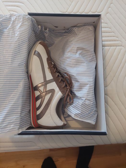 Tommy Hilfiger,  Чисто Нови обувки  40 номер.