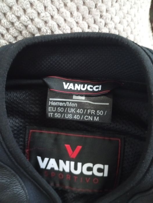 Vanucci цял екип мото екипировка