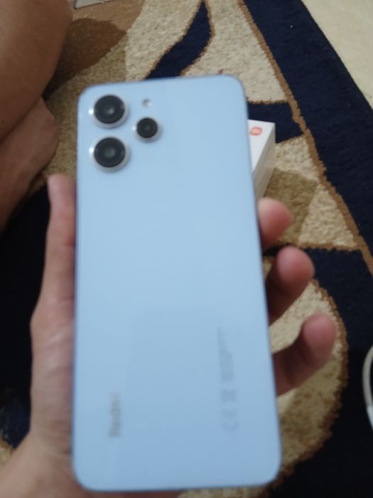 Redmi 12  karopka bor