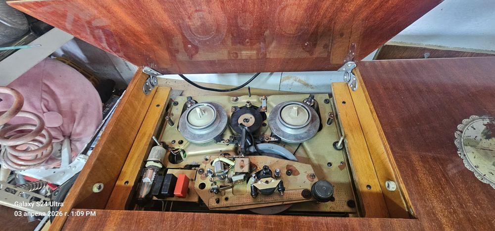 Ретро аппарат Рекорд 301