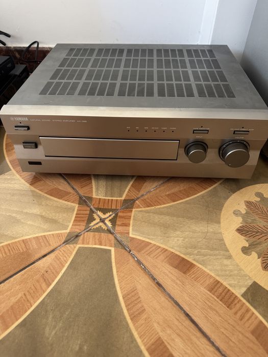 Amplificator stereo Yamaha AX-396