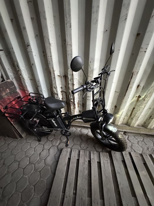 Продам электро велосипед 1квт 60v