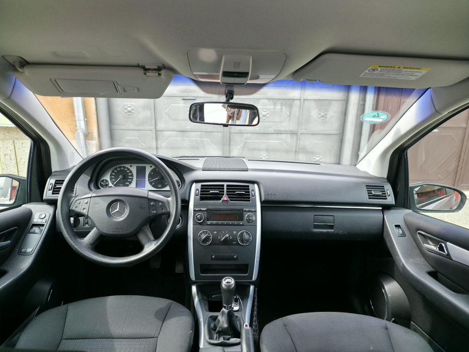 MERCEDES-BENZ B-Class