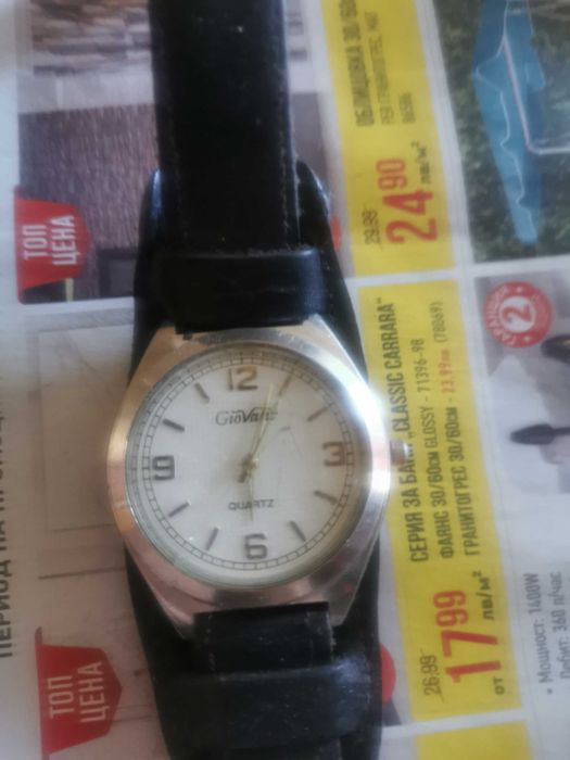 Продавам стари часовници