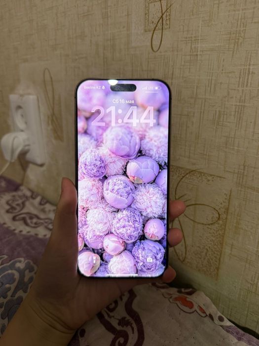 Продам айфон 16 про макс