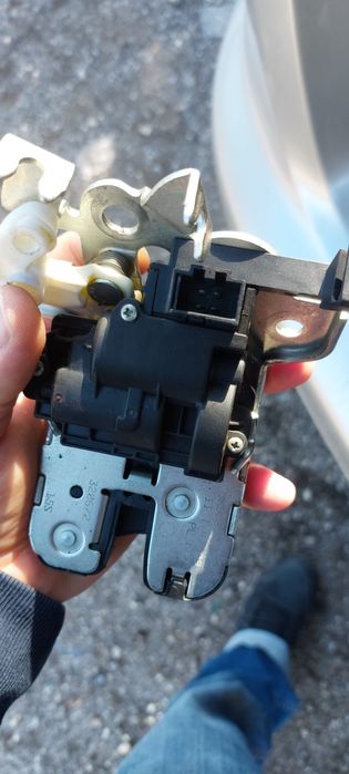 Брава за багажник на Ауди А3 8П фейс