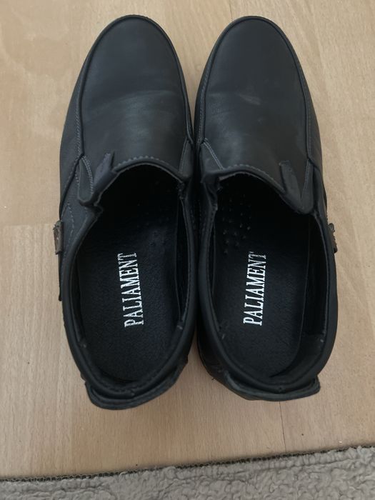 Vand pantofi de ocazii negri marime 36