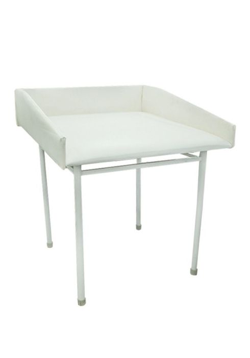 Пеленальный Столик