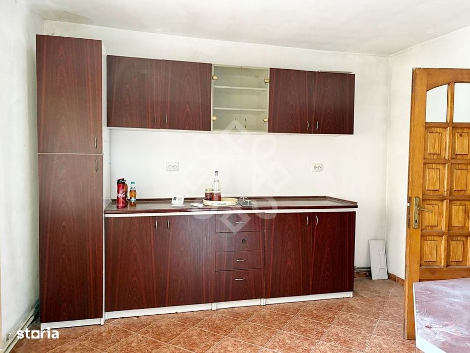 Casa si spatiu de productie in Iosia, teren 839 mp