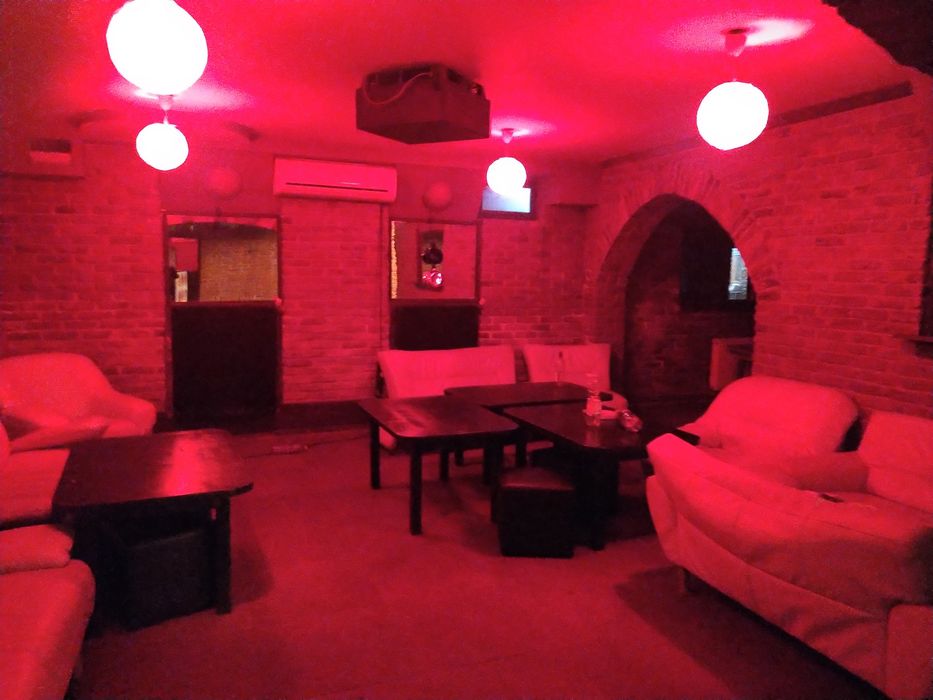 Ofer închiriere spațiu club ,bar