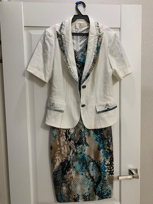 Костюм платье бу