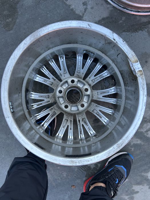 Джанти 5х120 за бмв 18ц