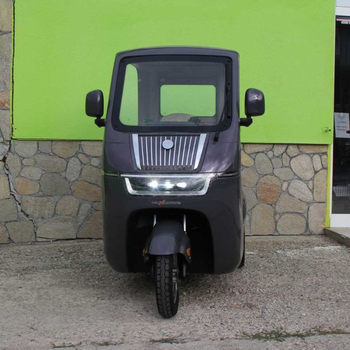 Триместна електрическа триколка Max Motors LUXURY BUS PURPLE