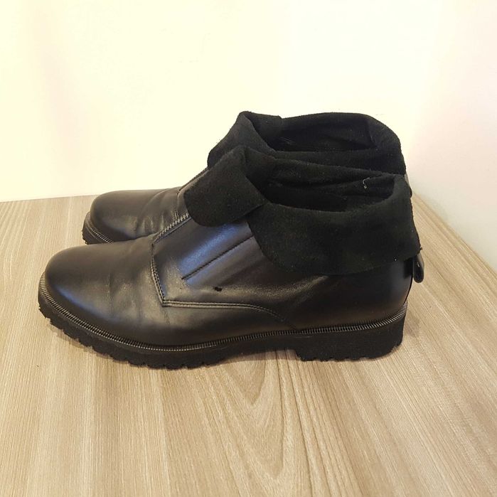 Ghete Lasocki , mar. 36 , piele naturala