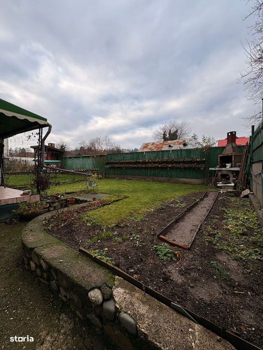 De Vânzare - Casă, Corp Duplex, Independent Câmpulung/Argeș (Centru)