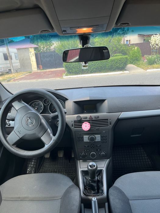 OPEL Astra 2005 — imagine 3