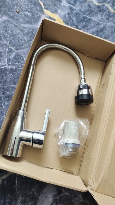 С м е с и т е л ь в к у х н ю