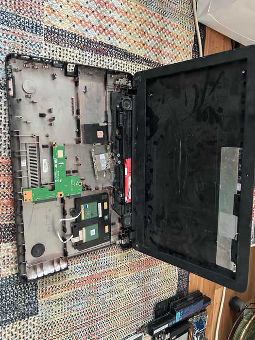 Продам ноутбуки разные