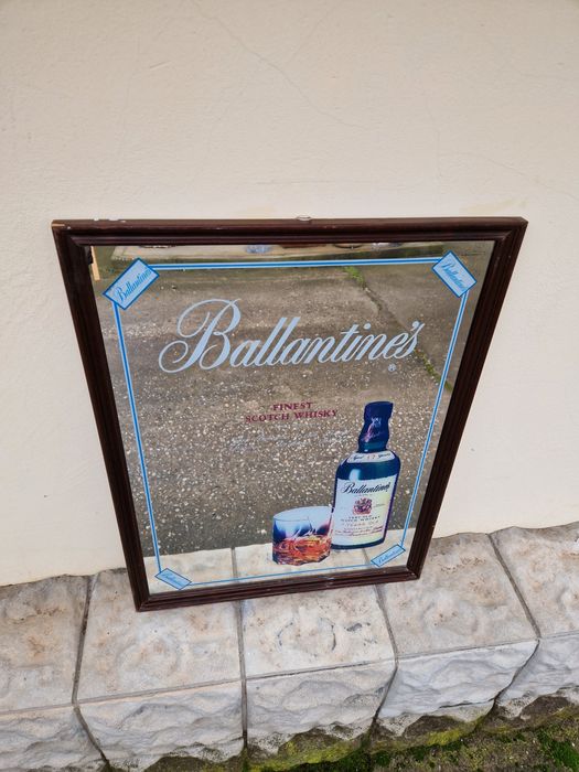 Прекрасно антикварно рекламно огледало