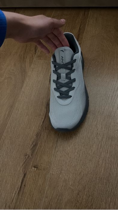 Новые кроссовки Anta