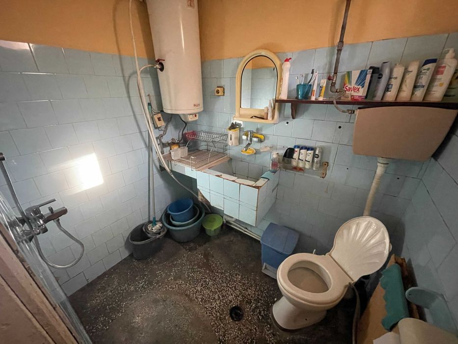 15496 - Двуетажна къща в гр. Трявна