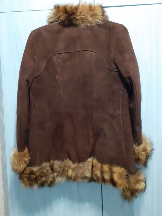 Естествен монголски кожух