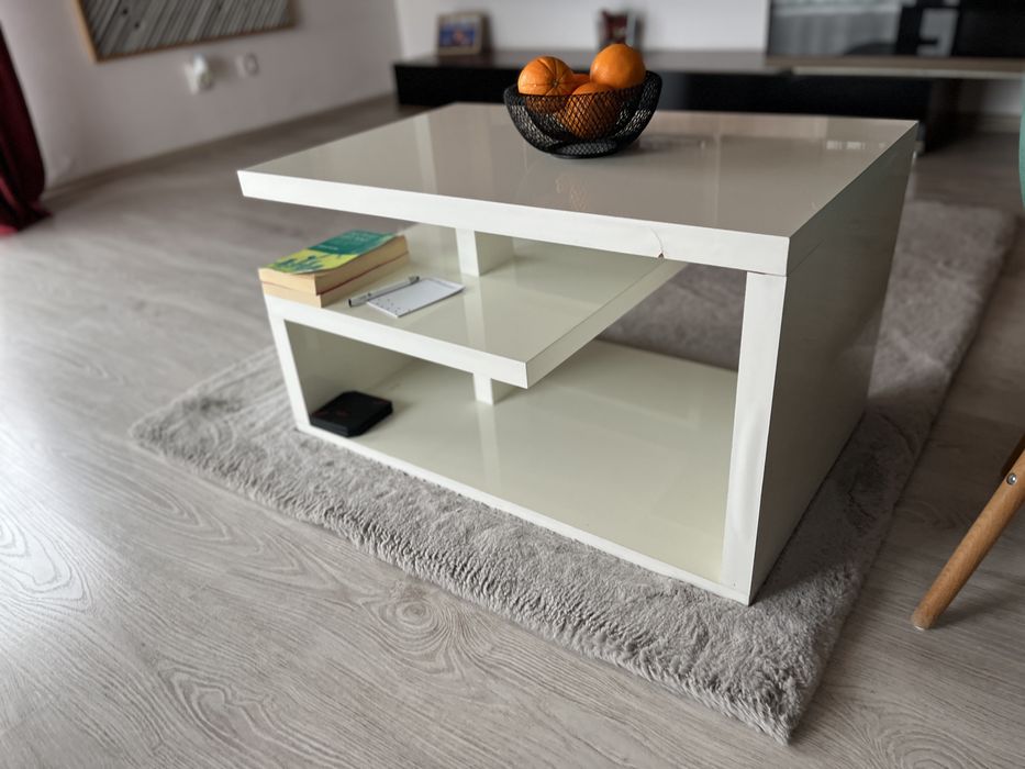 Vand maăsuță cafea