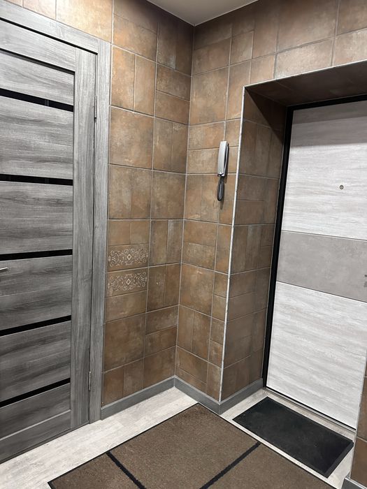 Сдам 1,5 ЕвроЛюкс на Пл.Республики