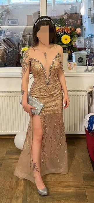 Бална рокля по тялото