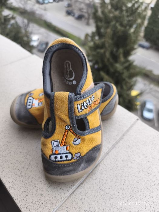 Боси пантофи - "Bar3Foot" (за широко краче) 27 номер