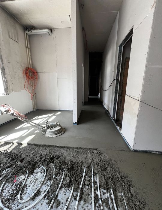 Подова Замазка / с дълго годишен опит от Германия /