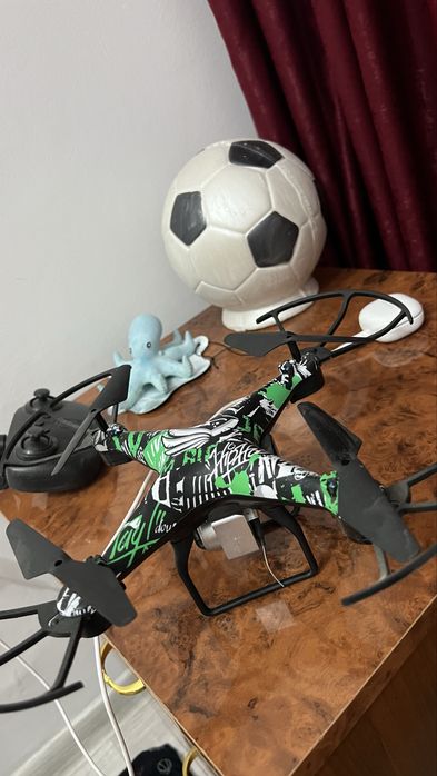 Полдам дрон детский