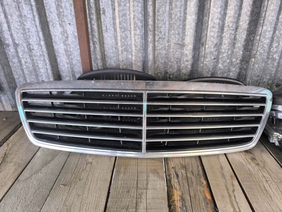 Решетка за Mercedes W203