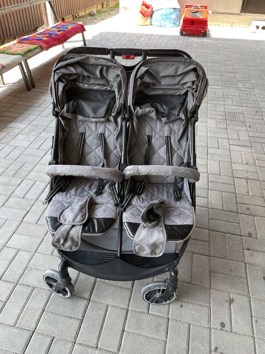 Коляска для двойни