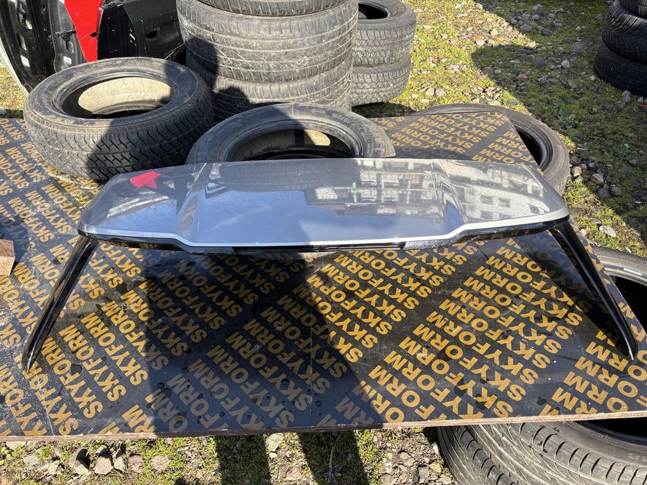 Спойлер заден капак VW T Roc