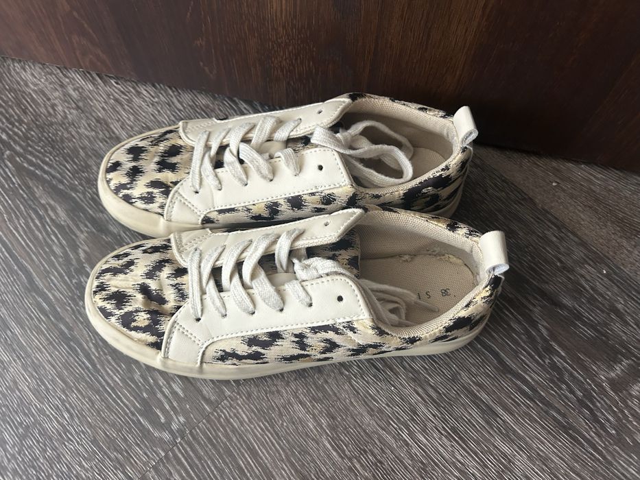 Дамски маратонки 3 чифта(30€)