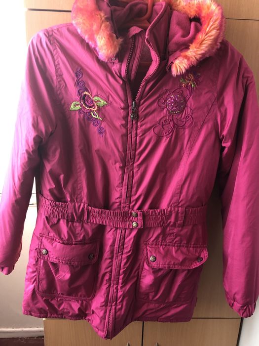 Продается куртка Pampolina.
