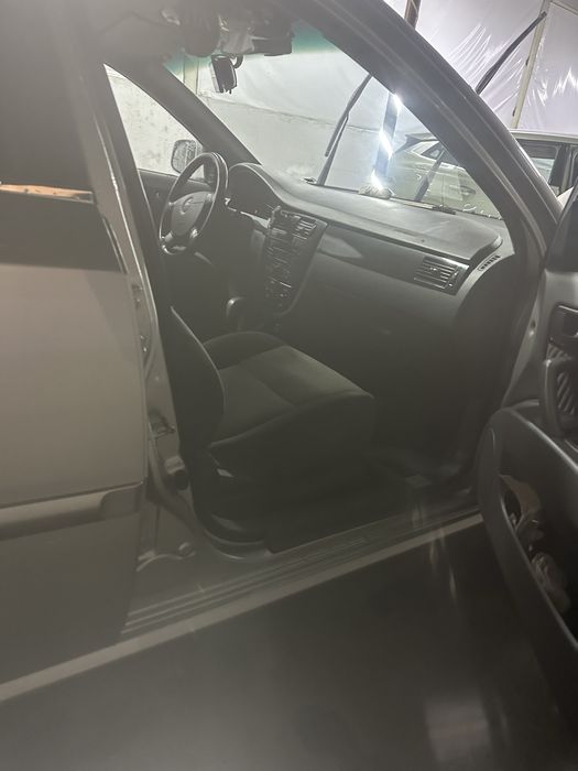 lacceti 1 yevro 8800