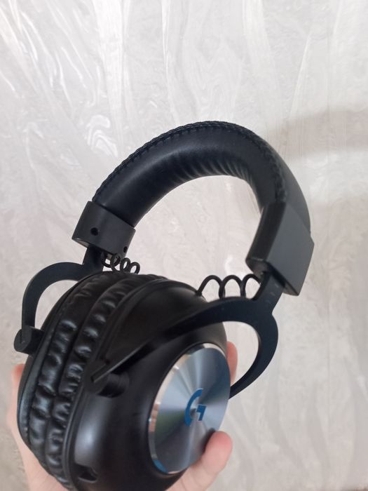Наушники Logitech g pro x