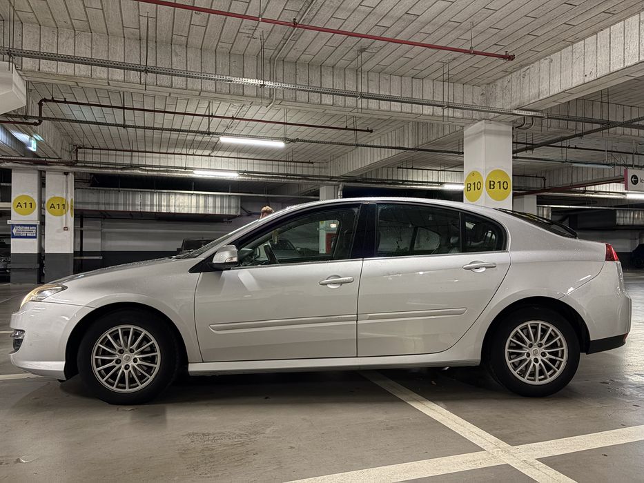 RENAULT Laguna 2011 — imagine 4