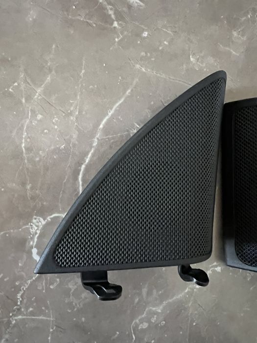 Колонки за Мерцедес C-class w205