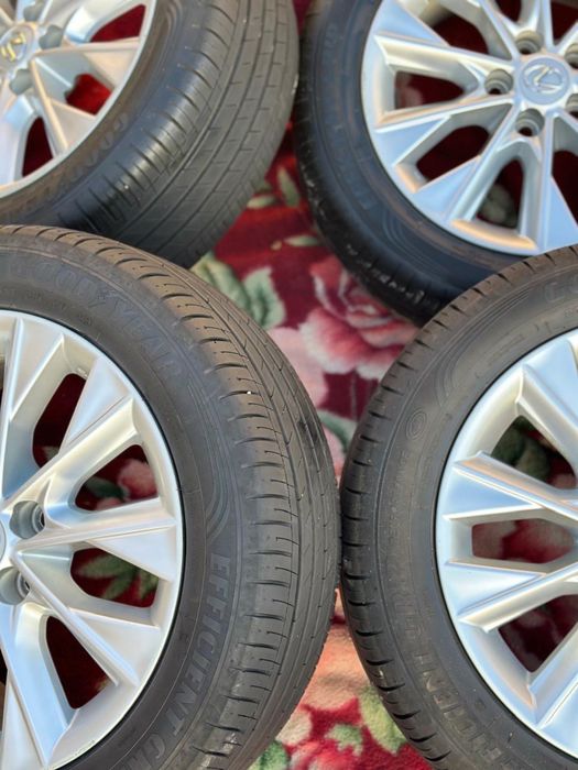 диски с шинами 215/55/17
